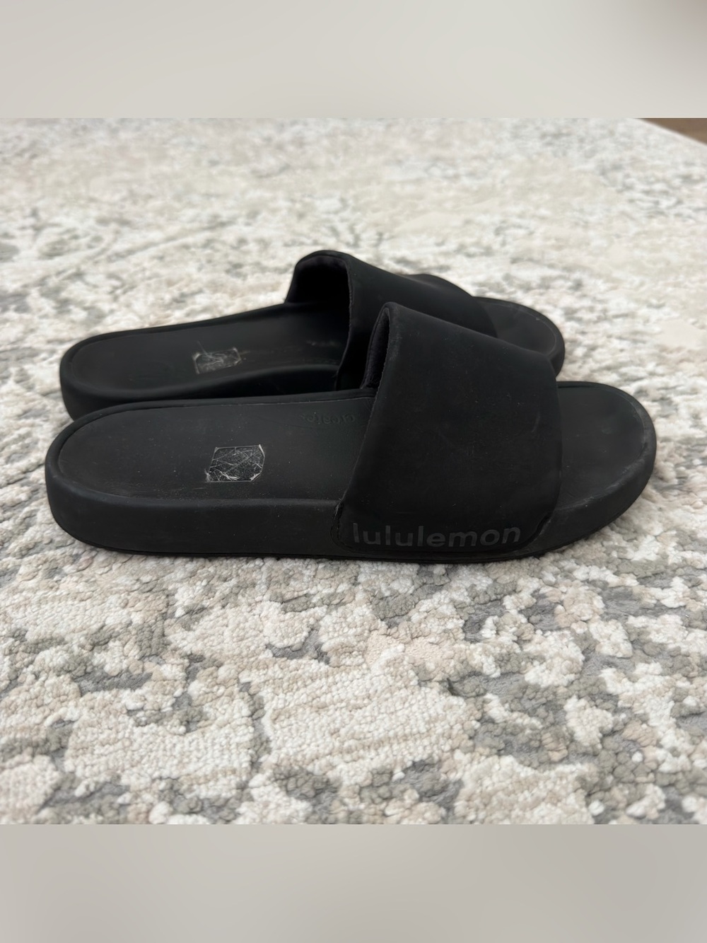 Lululemon Restfeel Slides Slip On Sandals Solid Black Size 8 Women’s